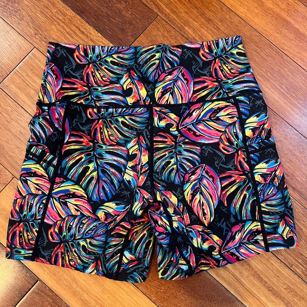 CVG (Constantly Varied Gear). Tropic Like it’s Hot. Shorts. 5 inch inseam.